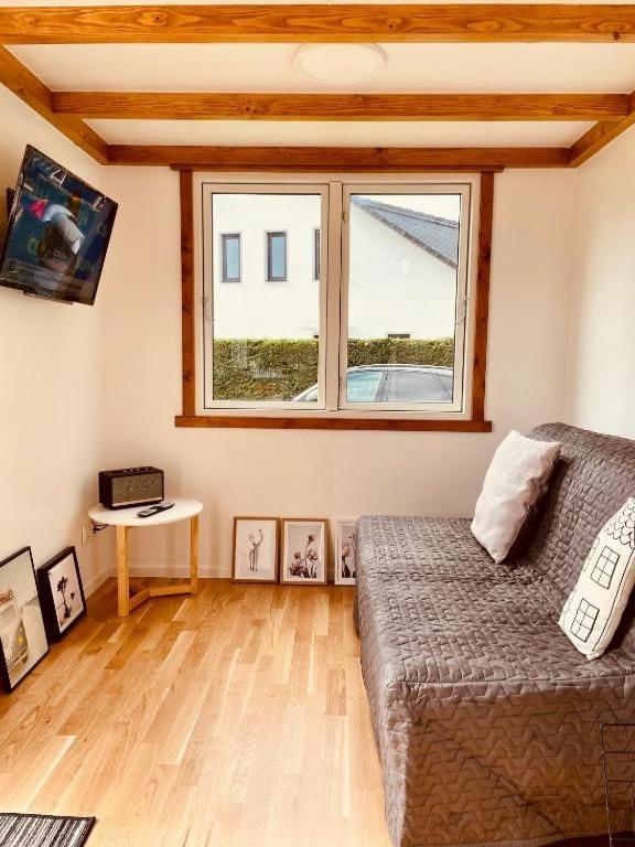 Tiny House Fleesensee Mit Eigenem Garten Und Nur Wenige Meter Vom Seeufer 고렌레빈 외부 사진